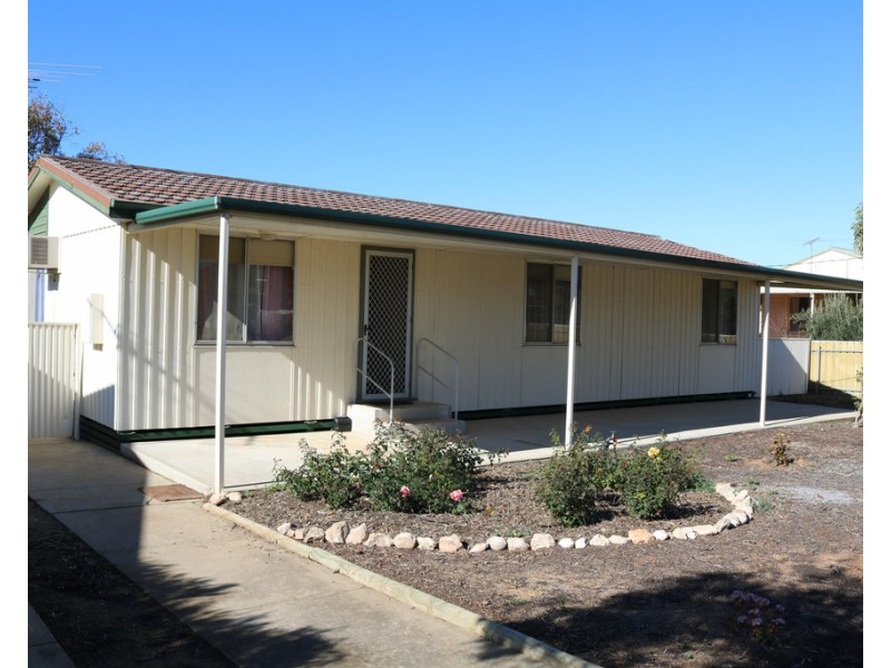 40 BRIDGE ROAD, Ardrossan SA 5571