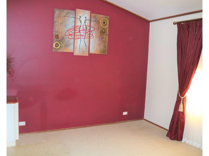 42 BRIDGE ROAD, Ardrossan SA 5571