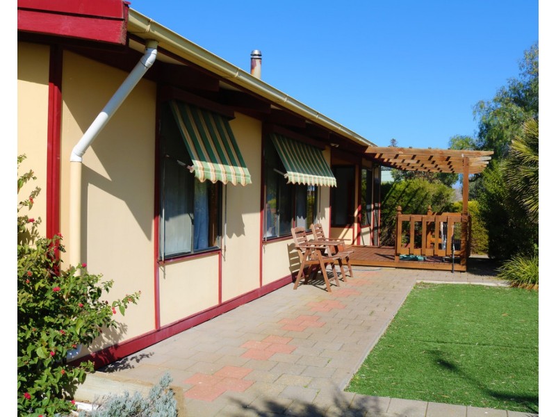 42 BRIDGE ROAD, Ardrossan SA 5571
