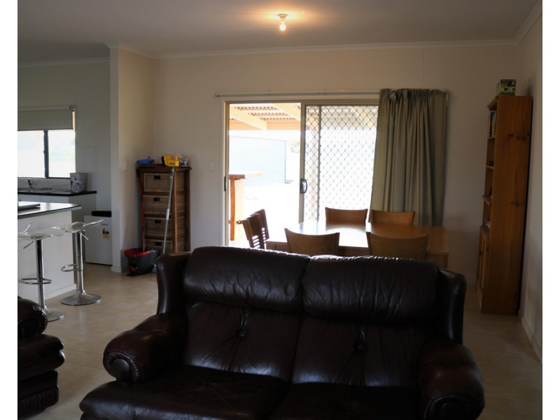 2-4 BRAMLEY ROAD, Edithburgh SA 5583