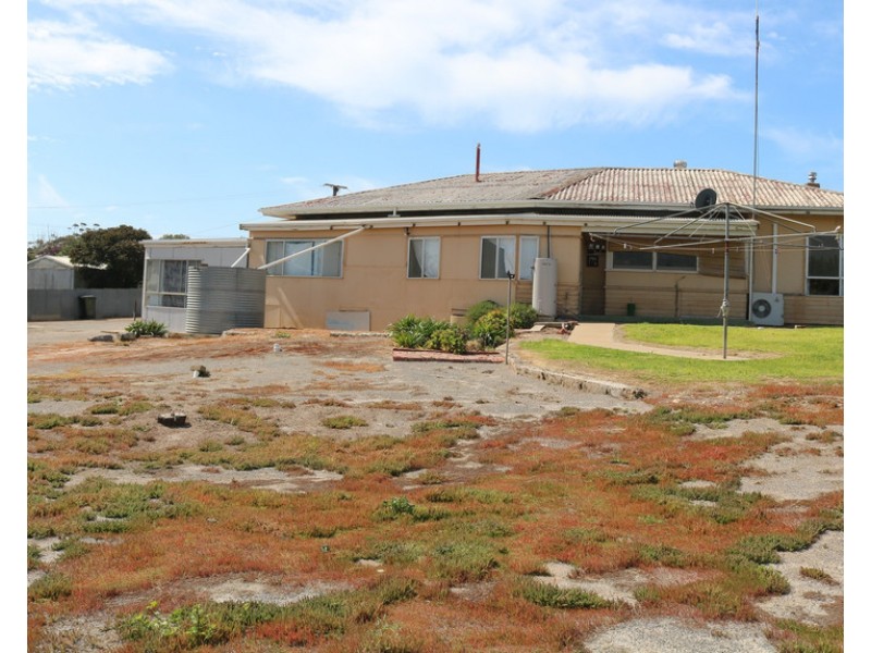 8 FIFTH STREET, Curramulka SA 5580