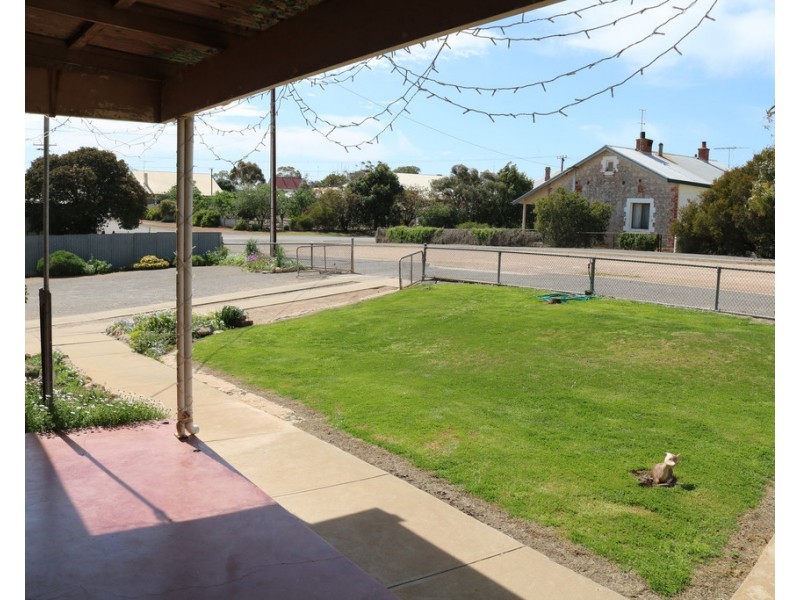 8 FIFTH STREET, Curramulka SA 5580