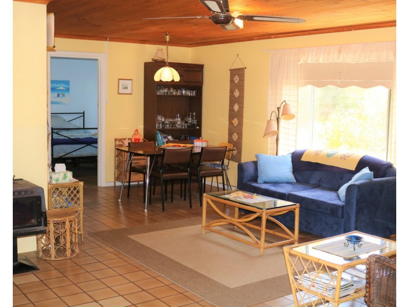 3 HARDY STREET, Port Vincent SA 5581
