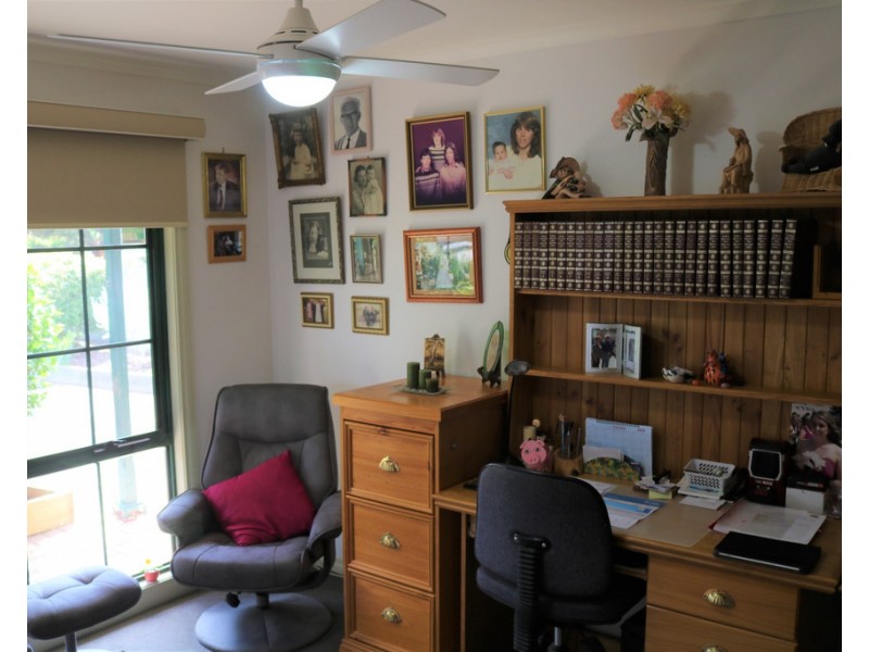 5 BENNETT STREET, Port Vincent SA 5581