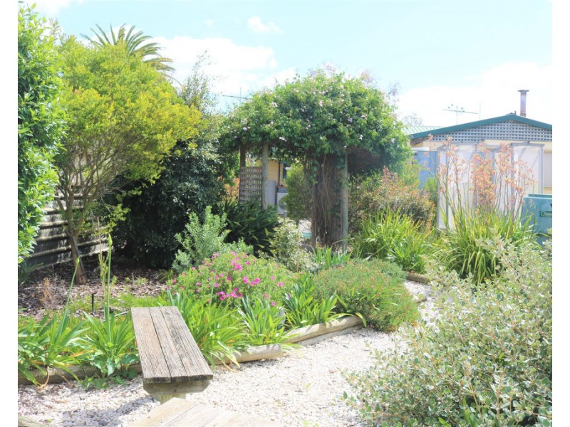 5 BENNETT STREET, Port Vincent SA 5581