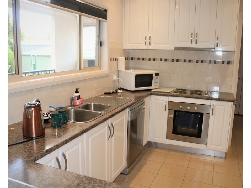 12 Lime Kiln Road, Port Vincent SA 5581