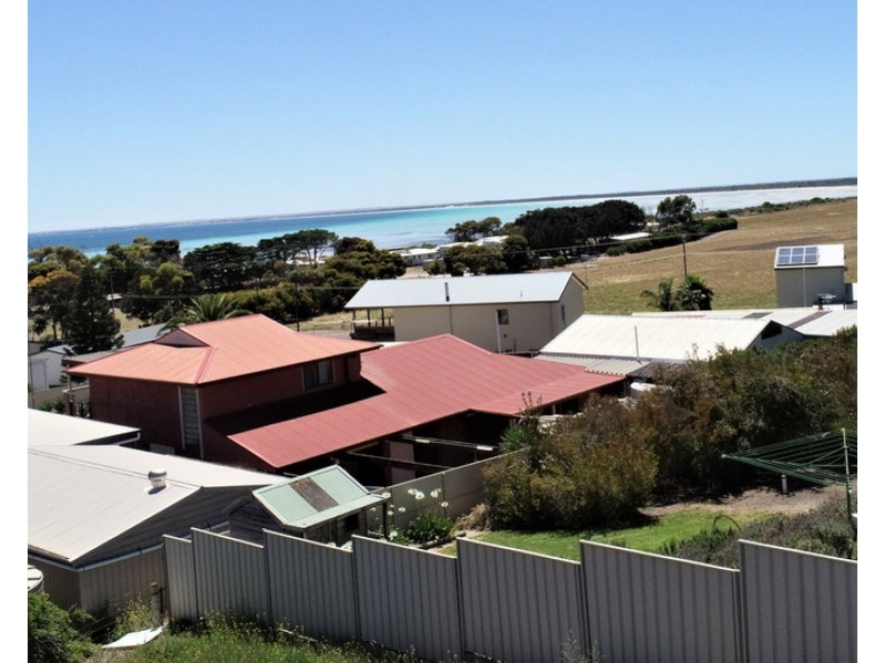 3 BRUTUS ROAD, Point Turton SA 5575