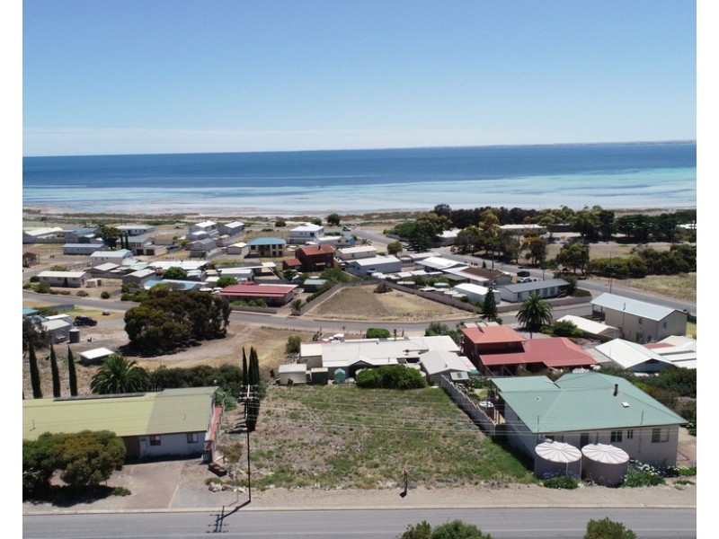 3 BRUTUS ROAD, Point Turton SA 5575