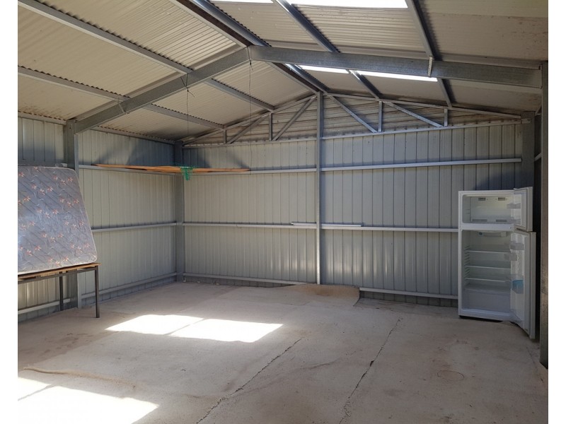 14 Hawk Street, Port Vincent SA 5581