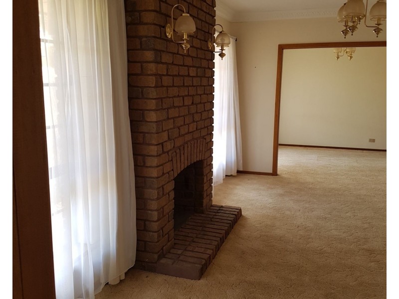 25 Belmont Crescent, Maitland SA 5573