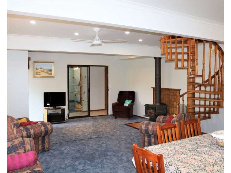10 RAMSAY STREET, Port Vincent SA 5581