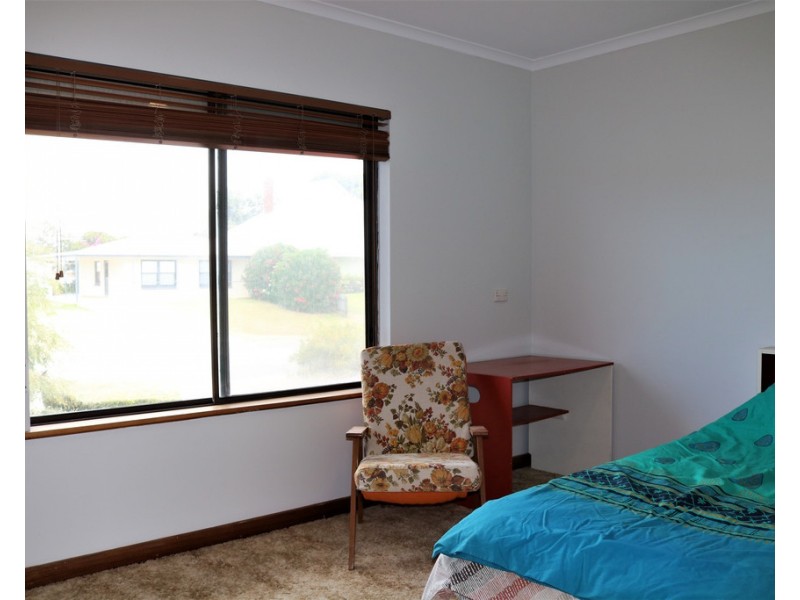 10 RAMSAY STREET, Port Vincent SA 5581