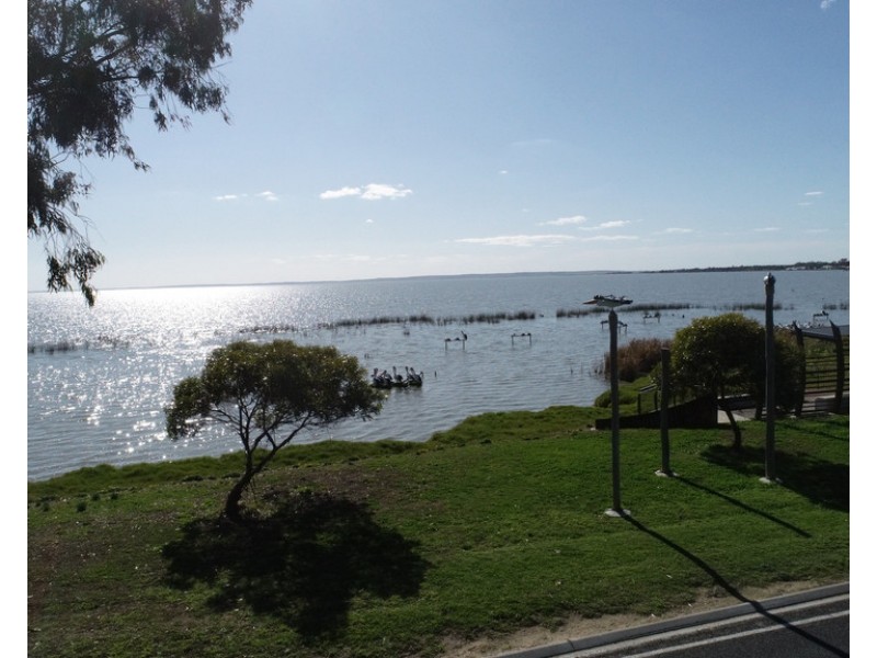 3 / 16 NARRUNG ROAD, Meningie SA 5264