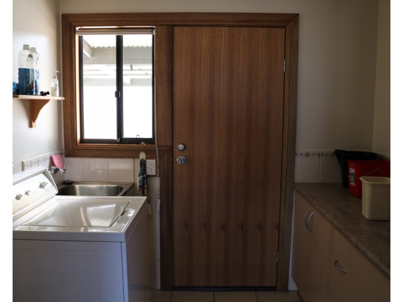 22 ESPLANADE, Pine Point SA 5571