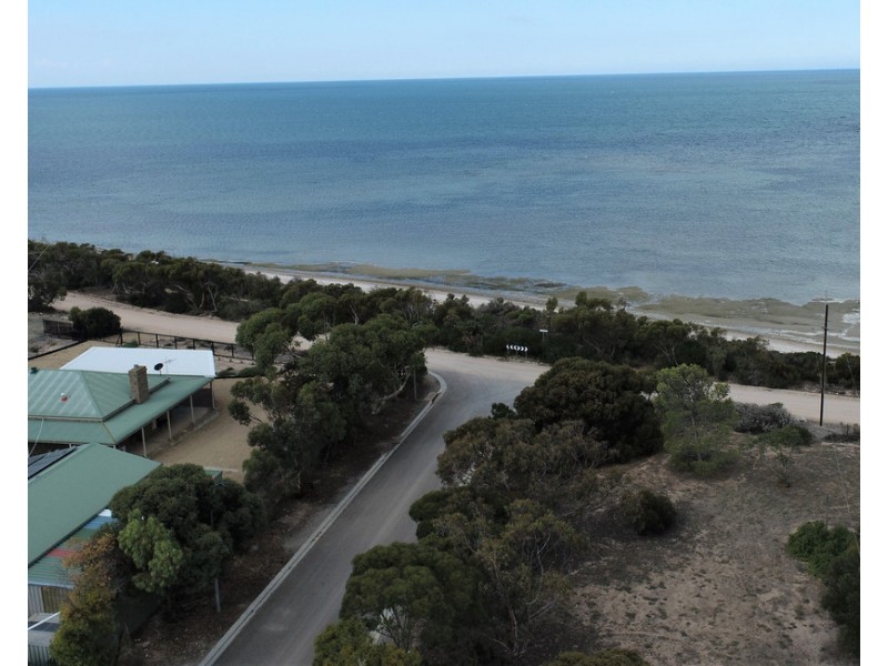 15 WELLINGTON DRIVE, Port Julia SA 5575