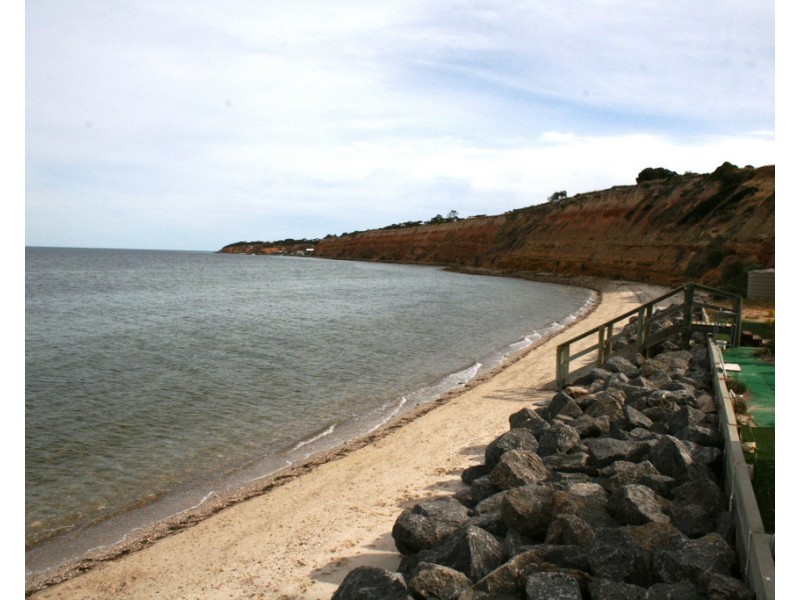 15 WELLINGTON DRIVE, Port Julia SA 5575