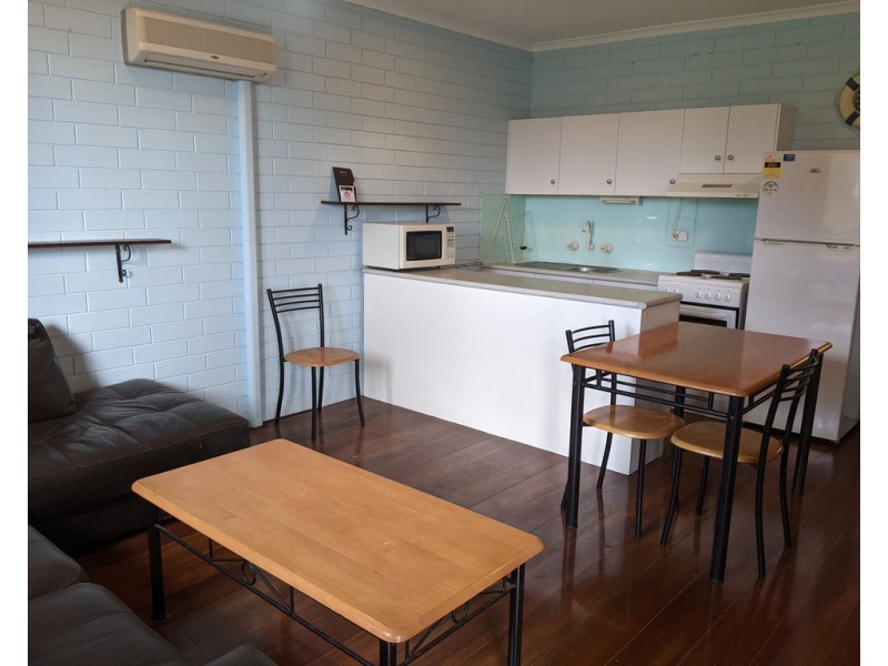 Unit 1 4 Parsons Street, Port Vincent SA 5581