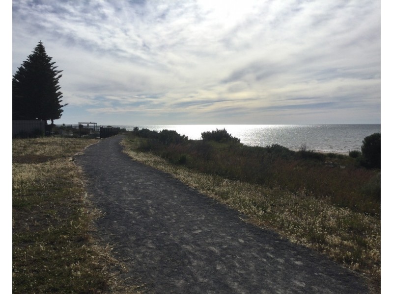 21 MINLACOWIE ROAD, Port Vincent SA 5581