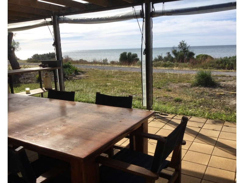 21 MINLACOWIE ROAD, Port Vincent SA 5581