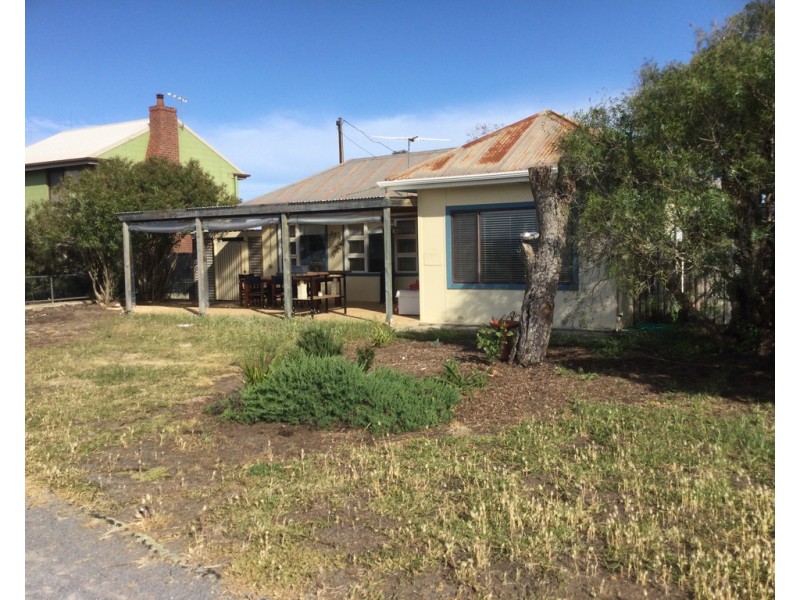 21 MINLACOWIE ROAD, Port Vincent SA 5581