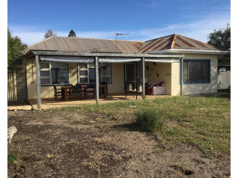 21 MINLACOWIE ROAD, Port Vincent SA 5581