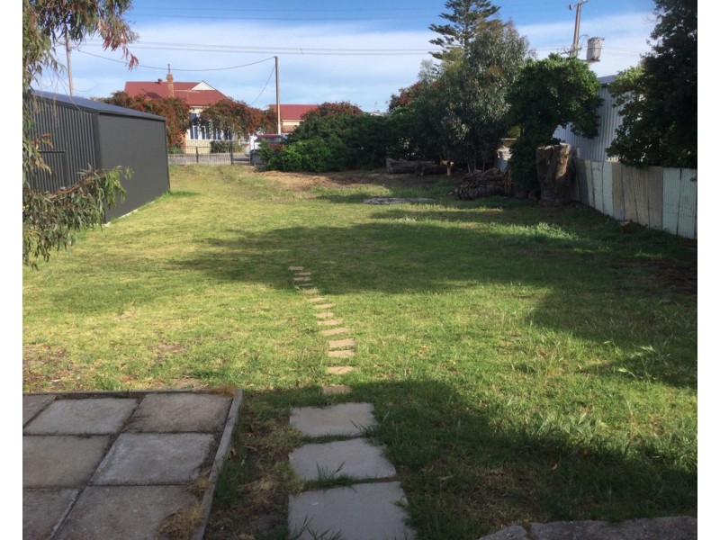 21 MINLACOWIE ROAD, Port Vincent SA 5581