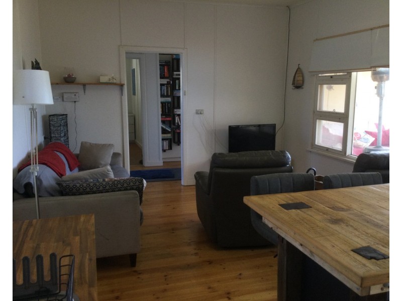 21 MINLACOWIE ROAD, Port Vincent SA 5581