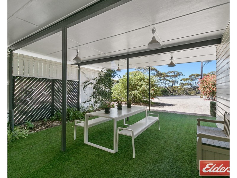3 BUTTFIELD AVENUE, Port Vincent SA 5581
