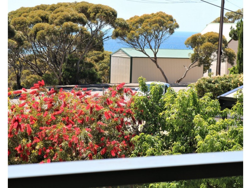 3 BUTTFIELD AVENUE, Port Vincent SA 5581