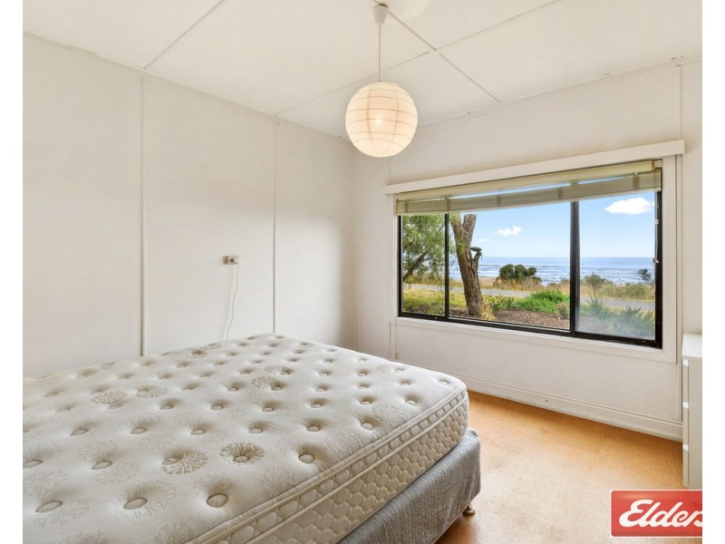 21 MINLACOWIE ROAD, Port Vincent SA 5581