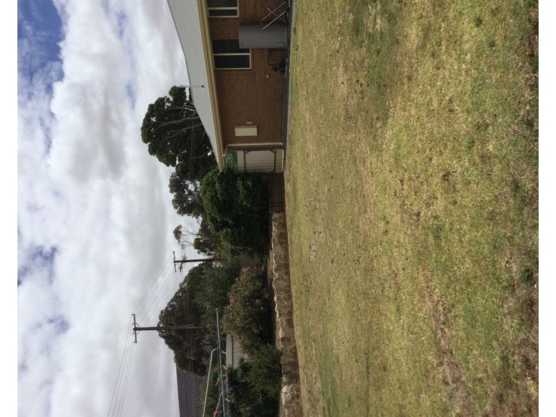 4 Clinton Road, Maitland SA 5573