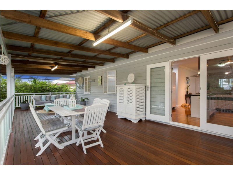 32 Eleanor Street, Carina QLD 4152