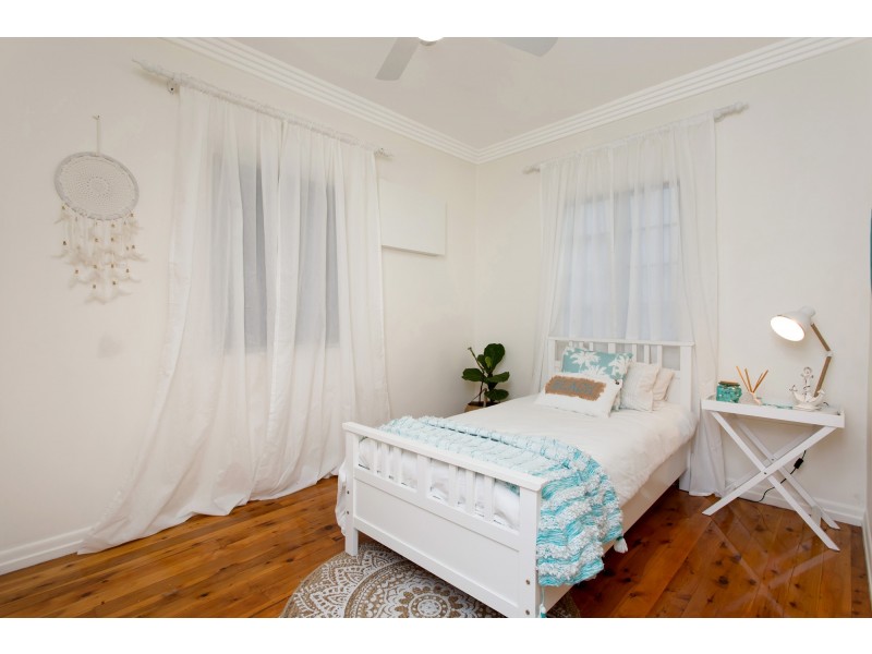 32 Eleanor Street, Carina QLD 4152