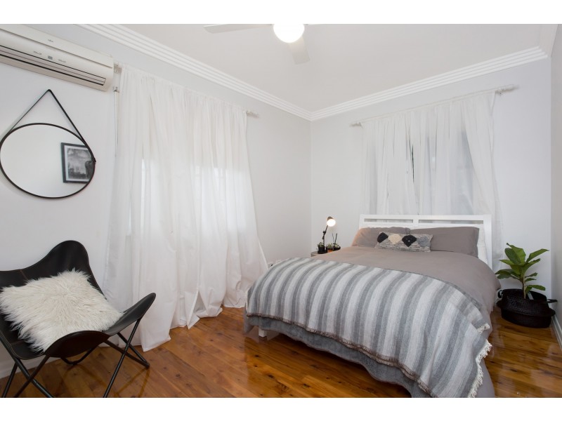 32 Eleanor Street, Carina QLD 4152