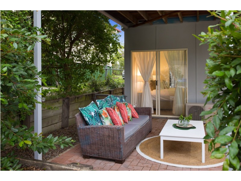 32 Eleanor Street, Carina QLD 4152