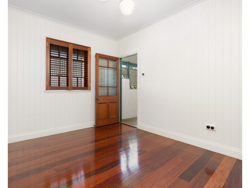 6 Birdwood Road, Carina Heights QLD 4152