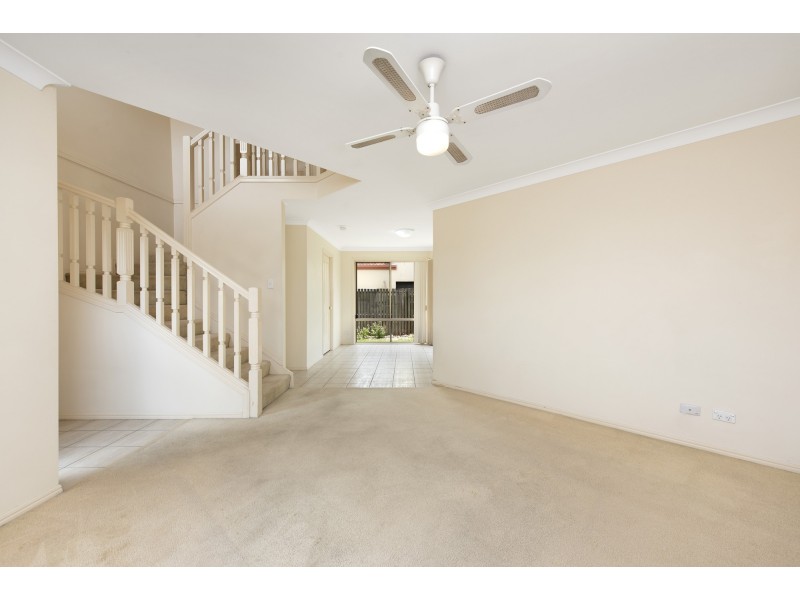 3/144 Meadowlands Road, Carina QLD 4152