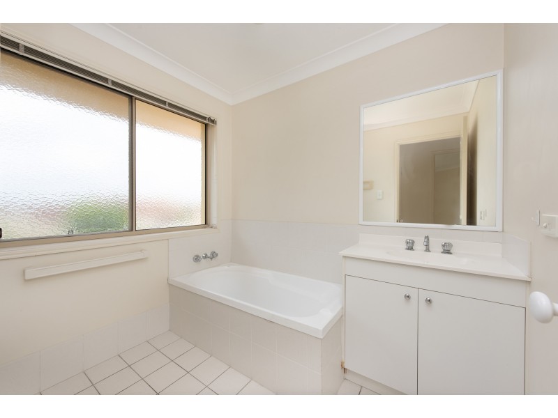 3/144 Meadowlands Road, Carina QLD 4152