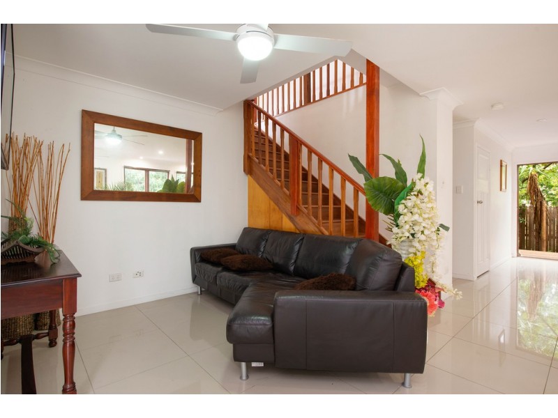 5 Waite Street, Norman Park QLD 4170
