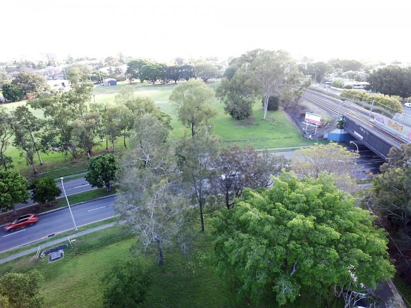 5 Waite Street, Norman Park QLD 4170