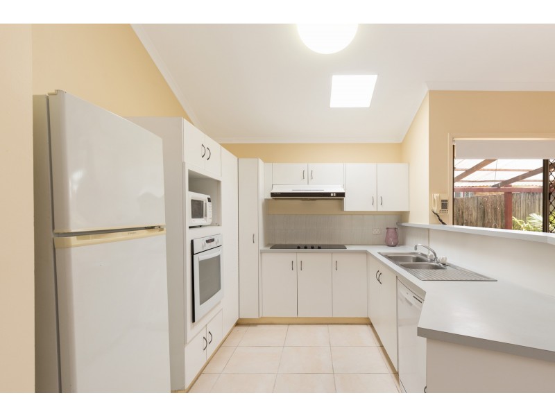 48 Modred Street, Carindale QLD 4152