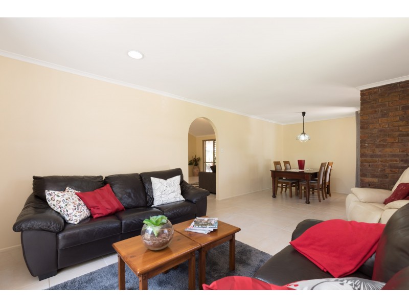 48 Modred Street, Carindale QLD 4152