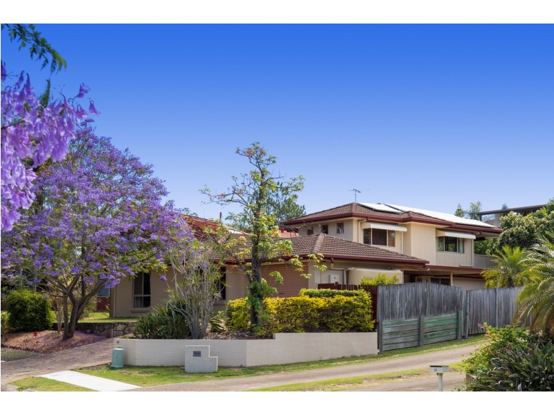 48 Modred Street, Carindale QLD 4152