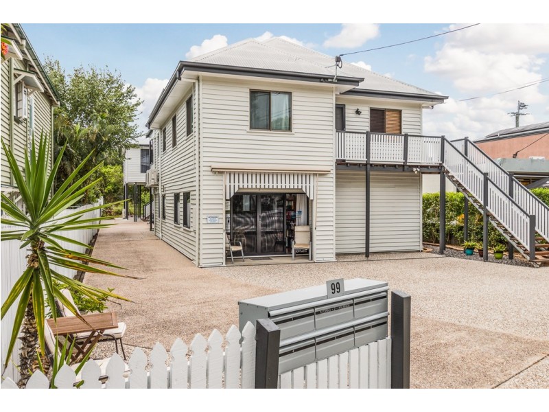 99 Riding Road, Hawthorne QLD 4171