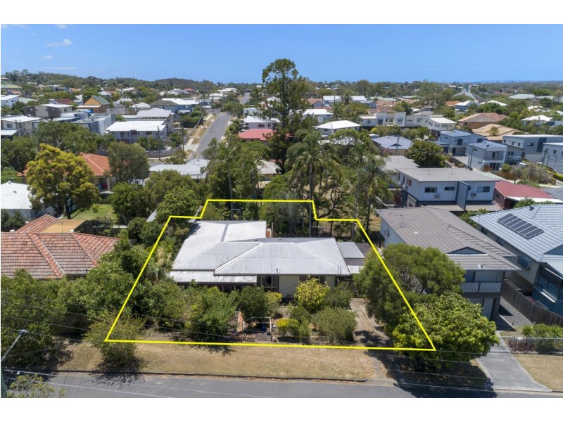 39 Wattle Avenue, Carina QLD 4152