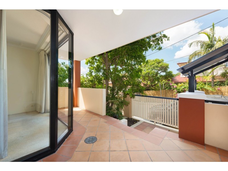 5/2 Saint Pauls Terrace, Spring Hill QLD 4000