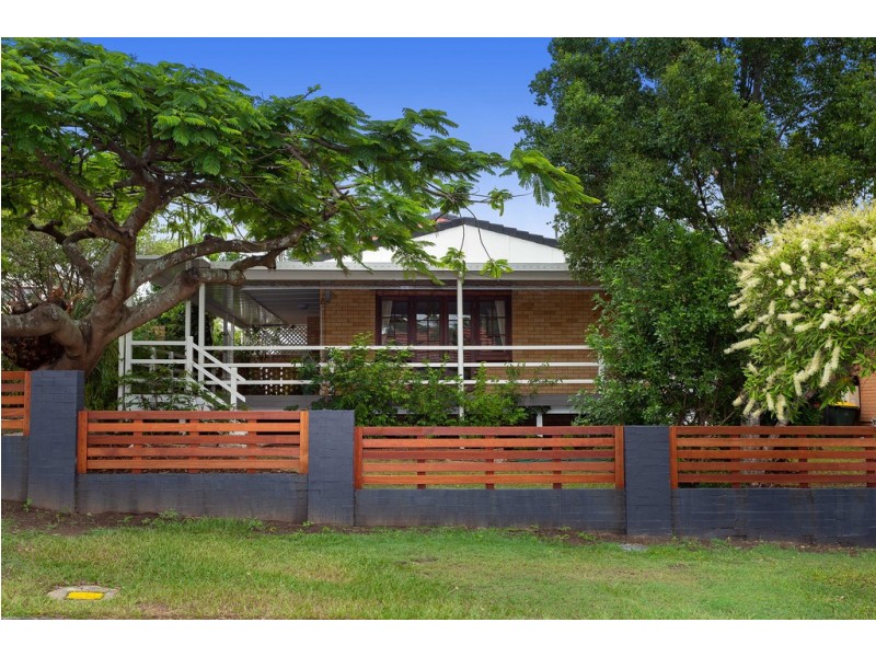 6 Chater Street, Carina QLD 4152