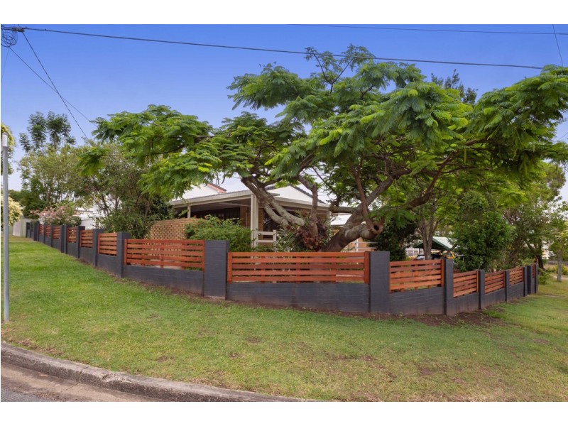 6 Chater Street, Carina QLD 4152