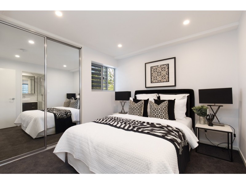 7 Bow Street, Yeerongpilly QLD 4105