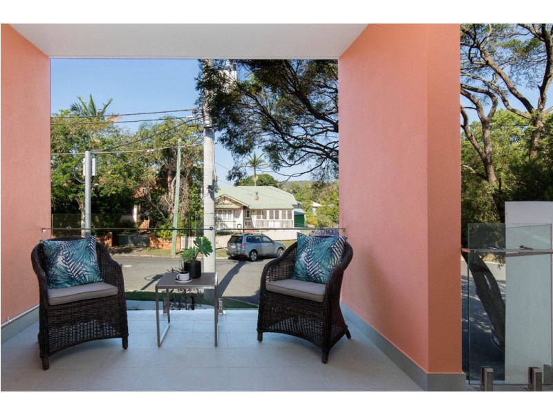 7 Bow Street, Yeerongpilly QLD 4105